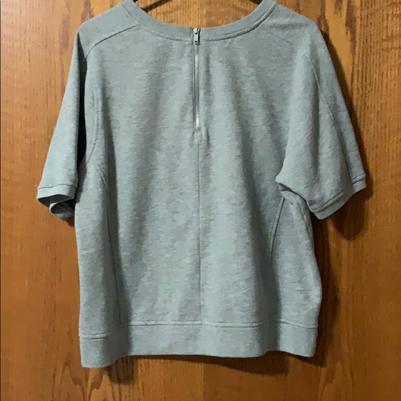 Gray Short Sleeve Sweater - Picture 2 of 4